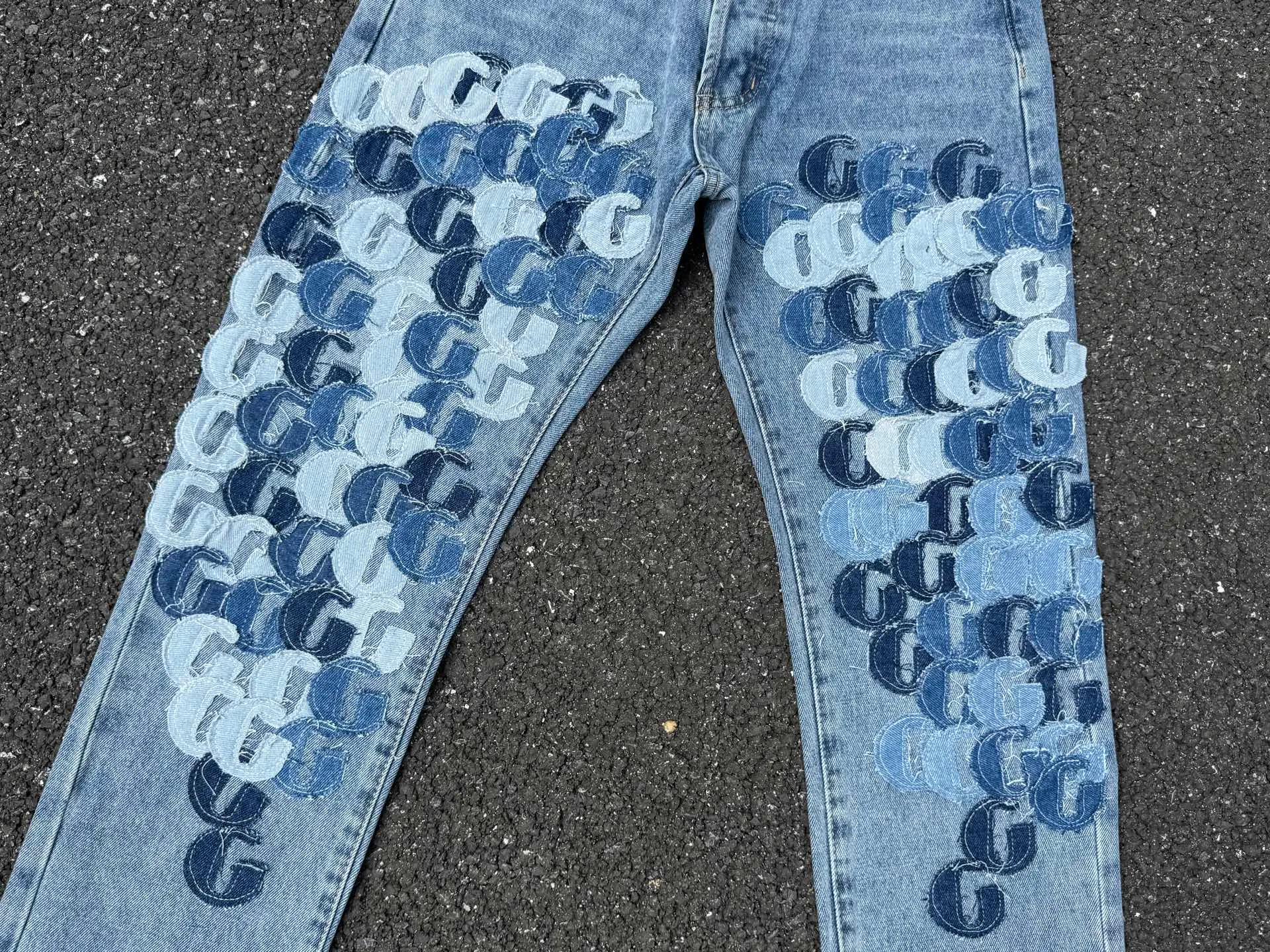P286💰G77 GALLERY DEPT.G letter patch pudding 5001 denim washed and distressed spliced jeans -Original purchase and pattern making to truly restore the ultimate vintage texture -Original hardware accessories, washed and other elevators, QR code analysis are all purchased from the original factory, high degree of restoration, you are welcome to compare the products~ -Three-dimensional version, loose and comfortable, not picky about the figure, taller and slimmer, factory Seiko, original factory quality control, same style for men and women, can be matched with couples Versatile recommendation: must-have jeans for all seasons Color: blue Size: S-XXL (28-36)